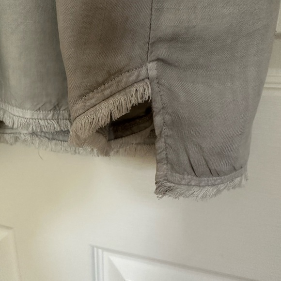 Anthropologie cloth & Stone Fringed Halter Dress. Like New. Size M - Picture 3 of 8